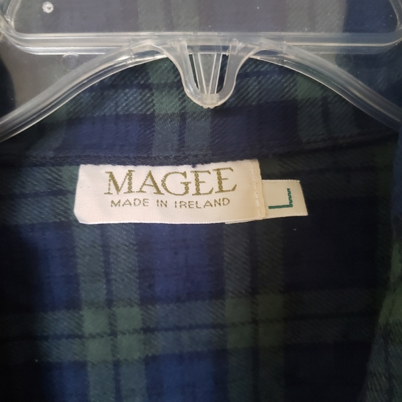 Magee's of Donegal Irish Flannel Nightshirt - Picture 3 of 8